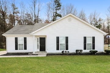 807 Valley Oak Dr Greensboro, NC 27406